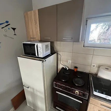 Milic 2 Gazde/Camere de închiriat